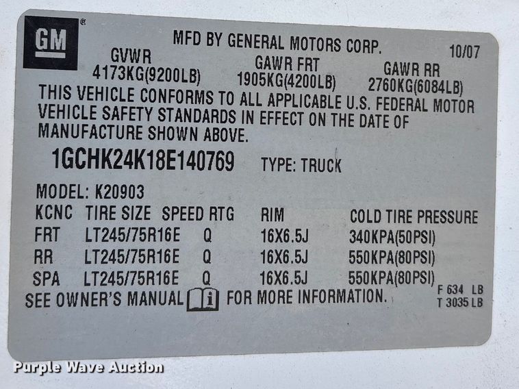 image for item ET1428 2008 Chevrolet Silverado 2500HD flatbed pickup truck