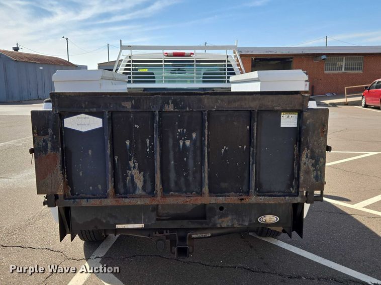 image for item ET1429 2008 Chevrolet Silverado 2500HD pickup truck