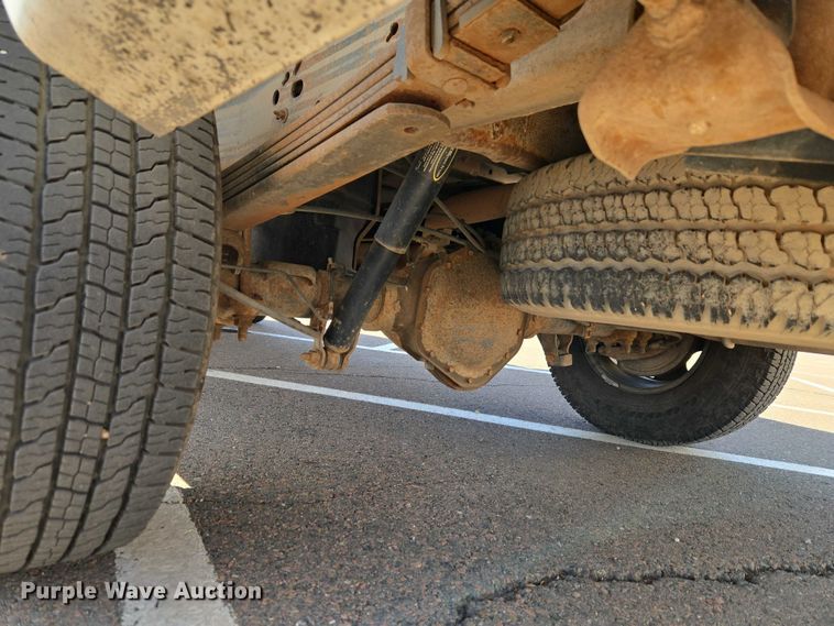 image for item ET1429 2008 Chevrolet Silverado 2500HD pickup truck