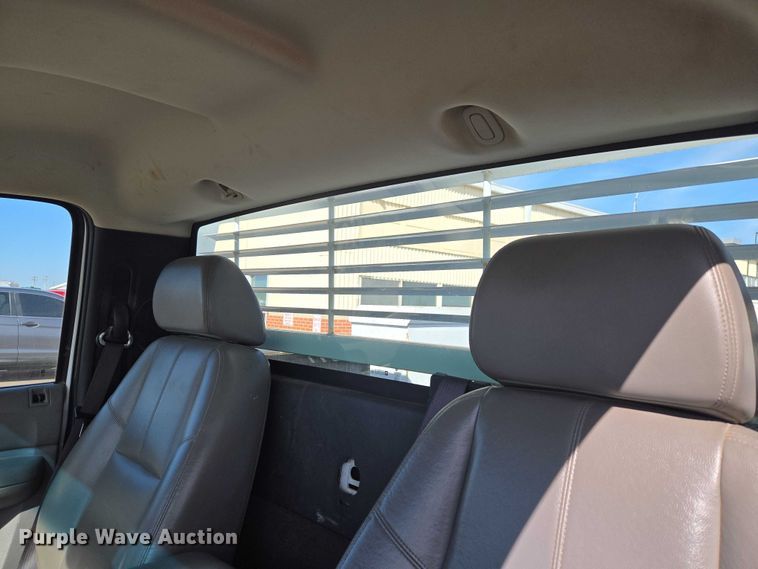 image for item ET1429 2008 Chevrolet Silverado 2500HD pickup truck