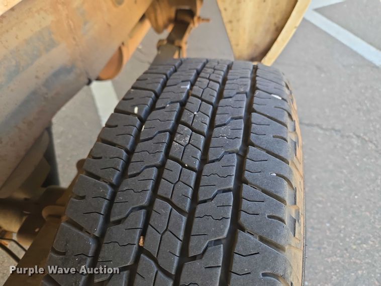 image for item ET1429 2008 Chevrolet Silverado 2500HD pickup truck