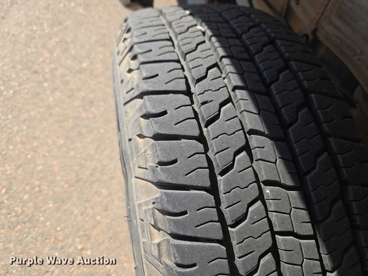 image for item ET1429 2008 Chevrolet Silverado 2500HD pickup truck