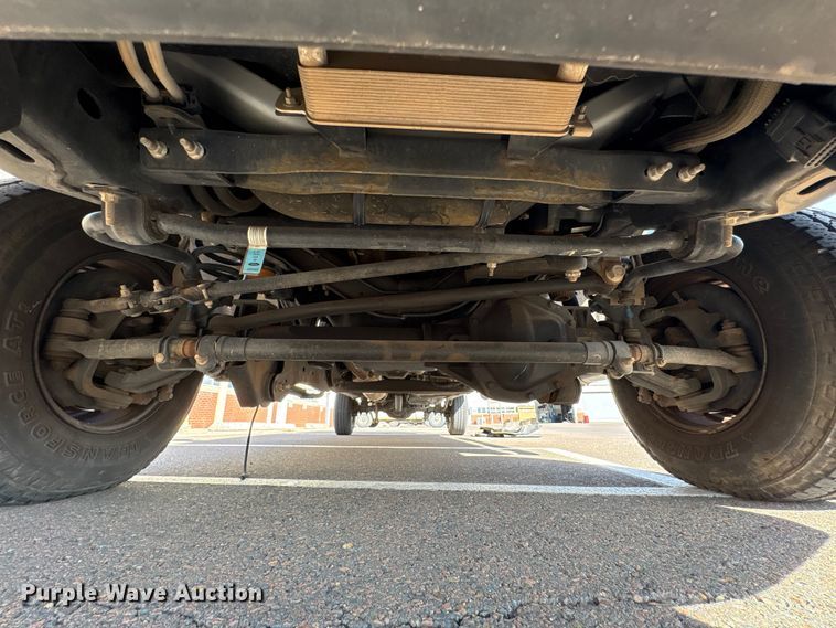 image for item ET1430 2017 Ford F250 Super Duty Crew Cab pickup truck