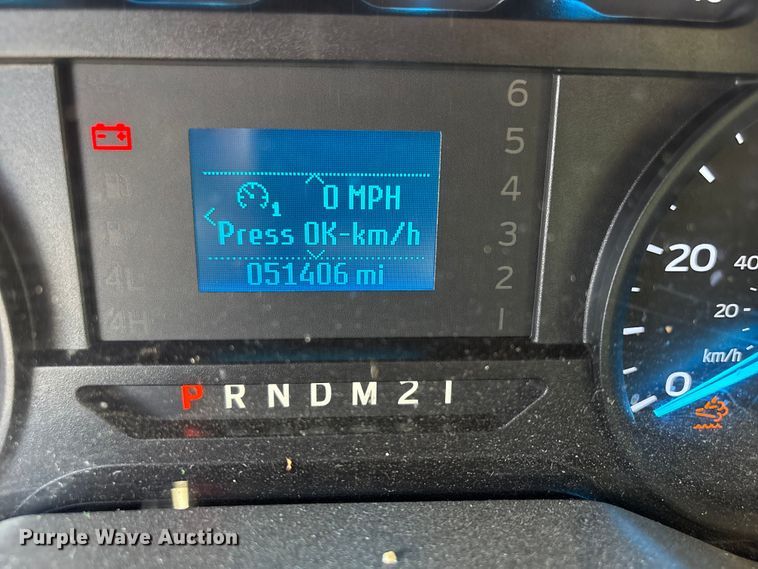 image for item ET1430 2017 Ford F250 Super Duty Crew Cab pickup truck