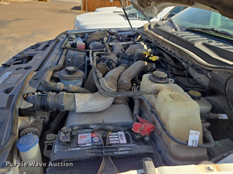 image for item ET1430 2017 Ford F250 Super Duty Crew Cab pickup truck