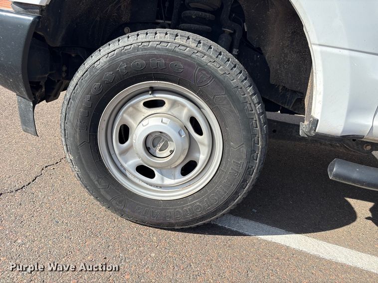 image for item ET1430 2017 Ford F250 Super Duty Crew Cab pickup truck