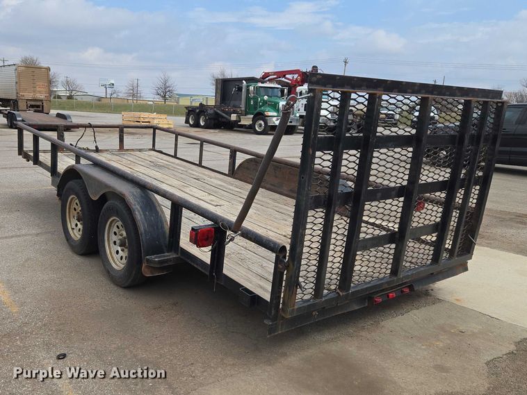 image for item ET1431 2005 Horse Creek utility trailer