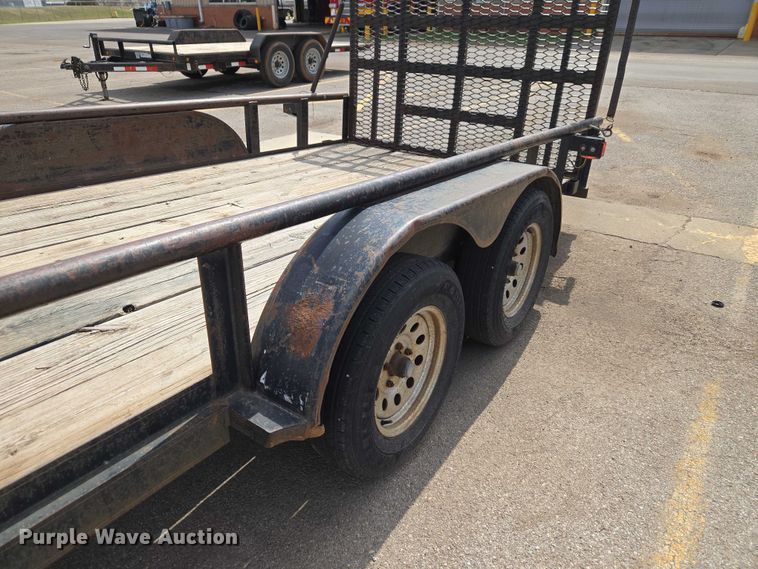 image for item ET1431 2005 Horse Creek utility trailer