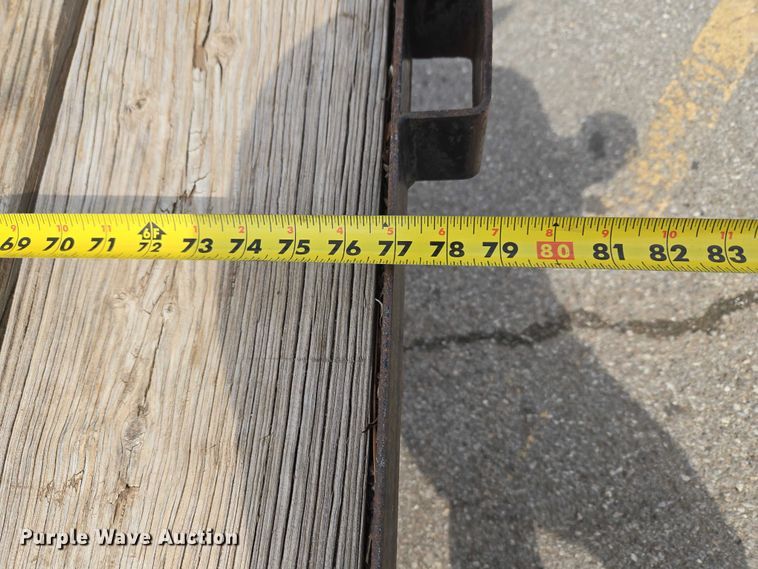 image for item ET1431 2005 Horse Creek utility trailer