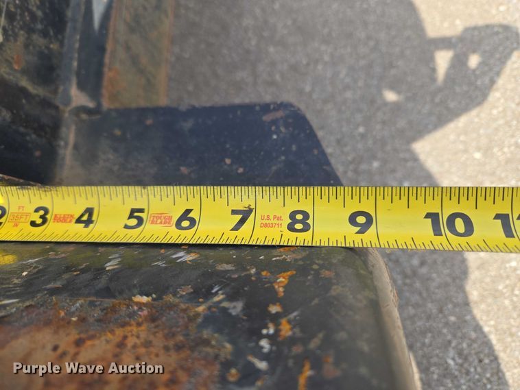 image for item ET1431 2005 Horse Creek utility trailer