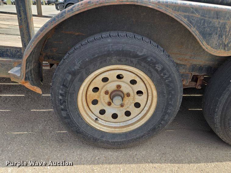 image for item ET1431 2005 Horse Creek utility trailer