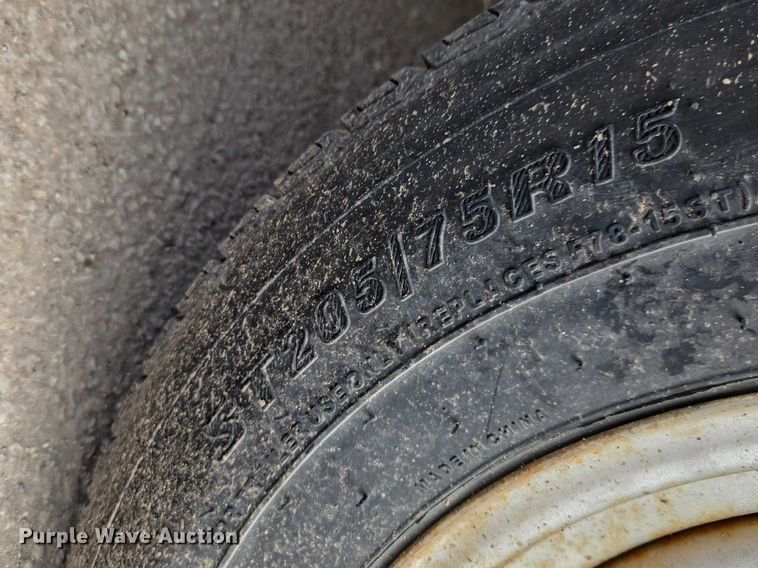 image for item ET1431 2005 Horse Creek utility trailer