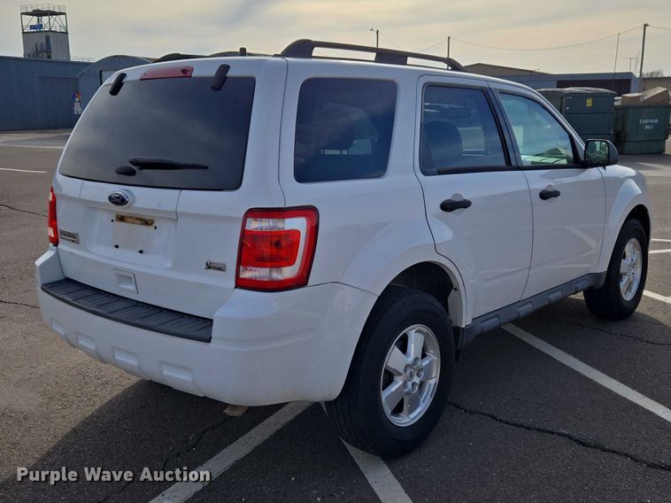 image for item ET1432 2012 Ford Escape XLT SUV