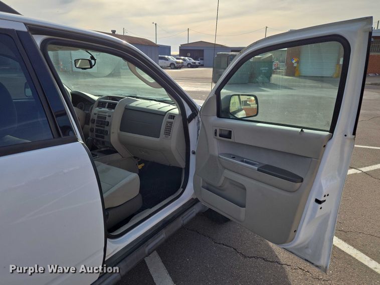 image for item ET1432 2012 Ford Escape XLT SUV