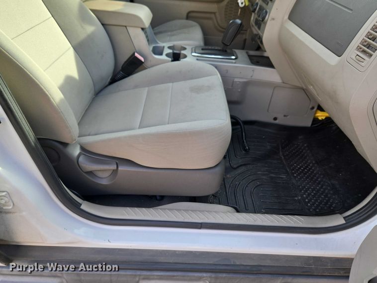 image for item ET1432 2012 Ford Escape XLT SUV