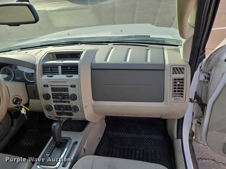 image for item ET1432 2012 Ford Escape XLT SUV