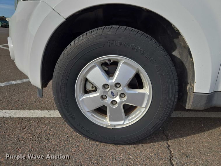 image for item ET1432 2012 Ford Escape XLT SUV