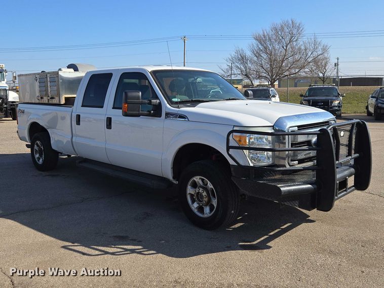 image for item ET1433 2014 Ford F250 Super Duty Crew Cab pickup truck