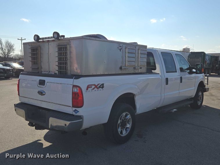 image for item ET1433 2014 Ford F250 Super Duty Crew Cab pickup truck