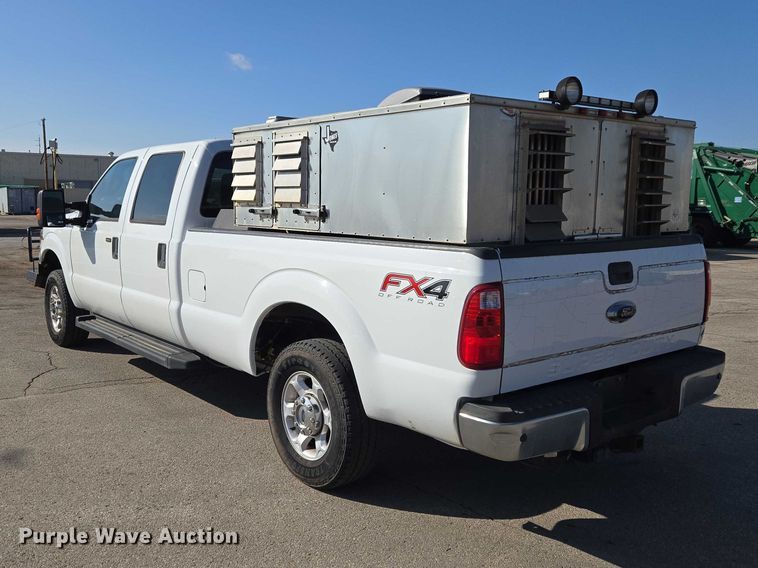 image for item ET1433 2014 Ford F250 Super Duty Crew Cab pickup truck