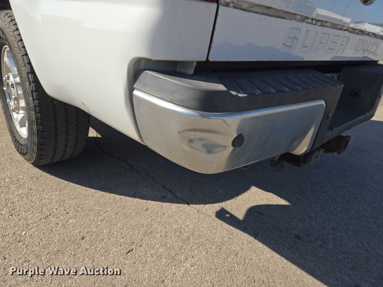 image for item ET1433 2014 Ford F250 Super Duty Crew Cab pickup truck