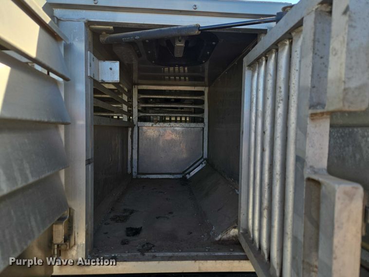 image for item ET1433 2014 Ford F250 Super Duty Crew Cab pickup truck