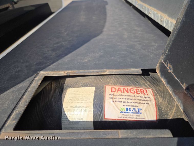 image for item ET1433 2014 Ford F250 Super Duty Crew Cab pickup truck