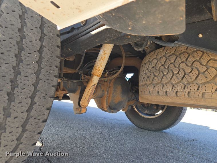 image for item ET1433 2014 Ford F250 Super Duty Crew Cab pickup truck