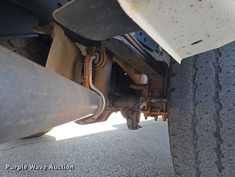 image for item ET1433 2014 Ford F250 Super Duty Crew Cab pickup truck