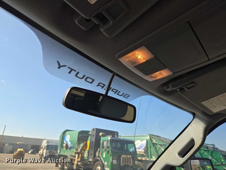 image for item ET1433 2014 Ford F250 Super Duty Crew Cab pickup truck