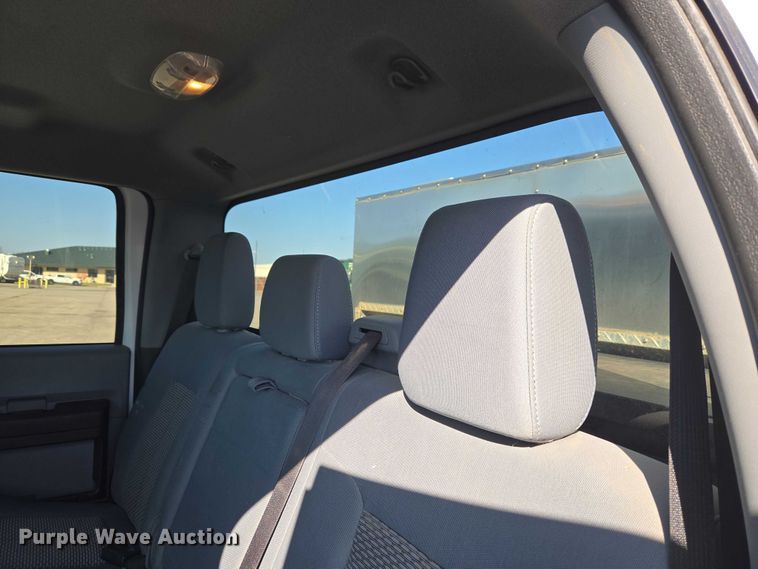 image for item ET1433 2014 Ford F250 Super Duty Crew Cab pickup truck