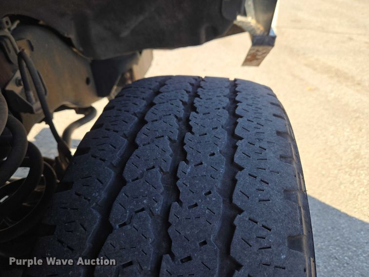 image for item ET1433 2014 Ford F250 Super Duty Crew Cab pickup truck