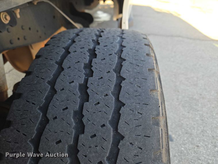 image for item ET1433 2014 Ford F250 Super Duty Crew Cab pickup truck