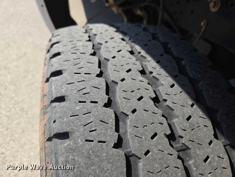 image for item ET1433 2014 Ford F250 Super Duty Crew Cab pickup truck