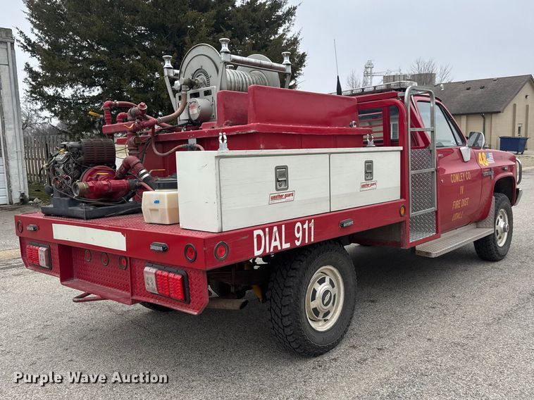 image for item ET1664 1985 Chevrolet Custom Deluxe 30 brush fire truck