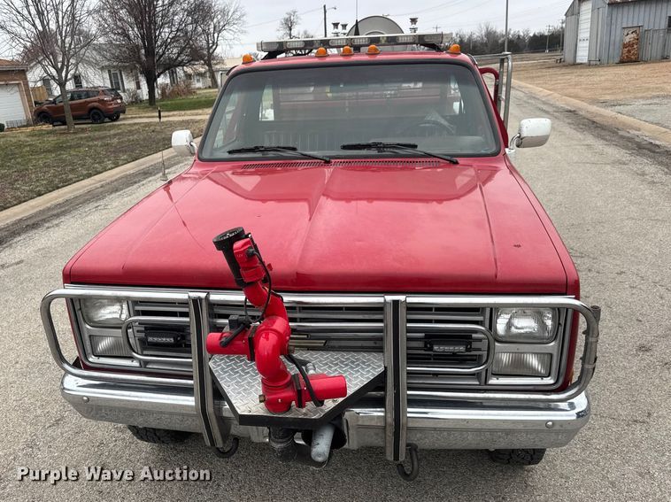 image for item ET1664 1985 Chevrolet Custom Deluxe 30 brush fire truck