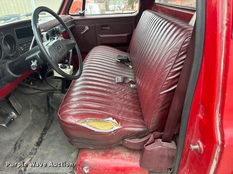 image for item ET1664 1985 Chevrolet Custom Deluxe 30 brush fire truck