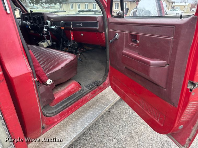 image for item ET1664 1985 Chevrolet Custom Deluxe 30 brush fire truck