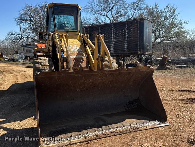 image for item ET1676 1984 FiatAllis FR15 wheel loader