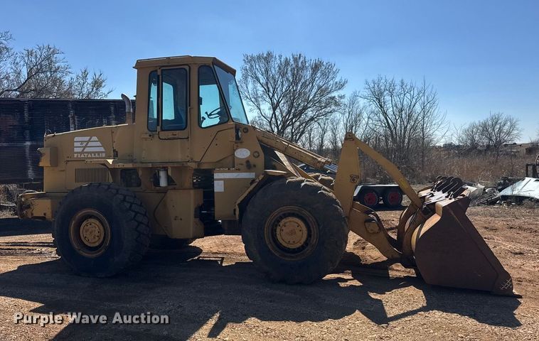 image for item ET1676 1984 FiatAllis FR15 wheel loader