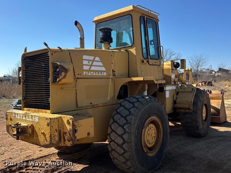 image for item ET1676 1984 FiatAllis FR15 wheel loader