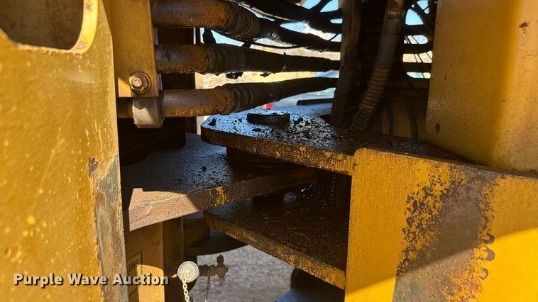 image for item ET1676 1984 FiatAllis FR15 wheel loader