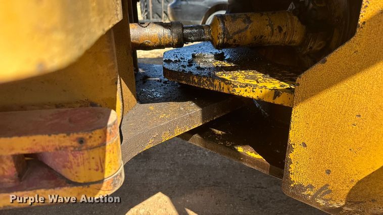 image for item ET1676 1984 FiatAllis FR15 wheel loader