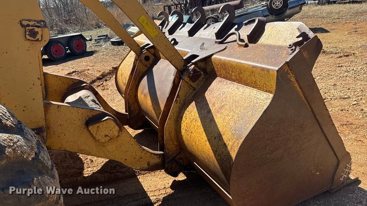 image for item ET1676 1984 FiatAllis FR15 wheel loader