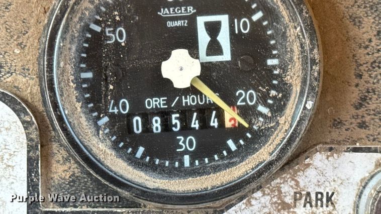 image for item ET1676 1984 FiatAllis FR15 wheel loader