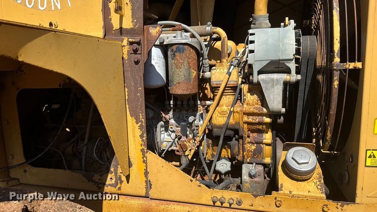 image for item ET1676 1984 FiatAllis FR15 wheel loader