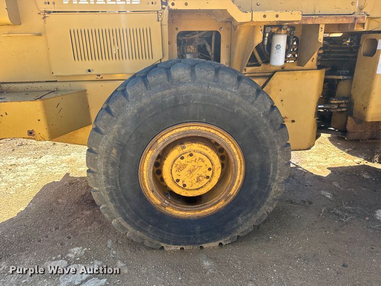 image for item ET1676 1984 FiatAllis FR15 wheel loader