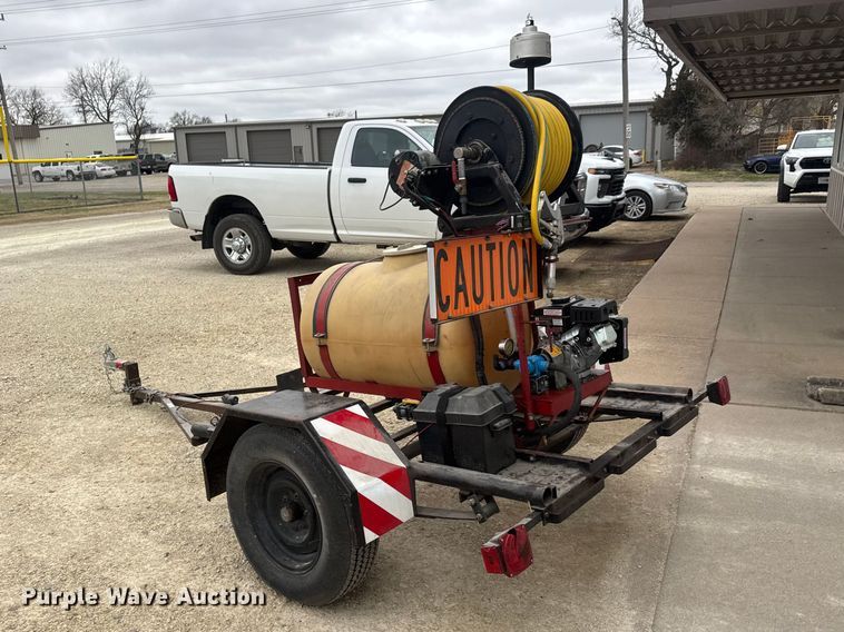 image for item ET1686 Shop built sprayer