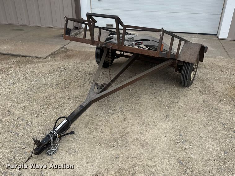 image for item ET1687 1984 Go-Getter AZGGT tilt deck utility trailer