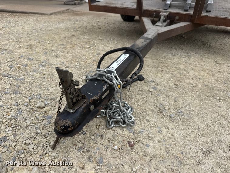 image for item ET1687 1984 Go-Getter AZGGT tilt deck utility trailer